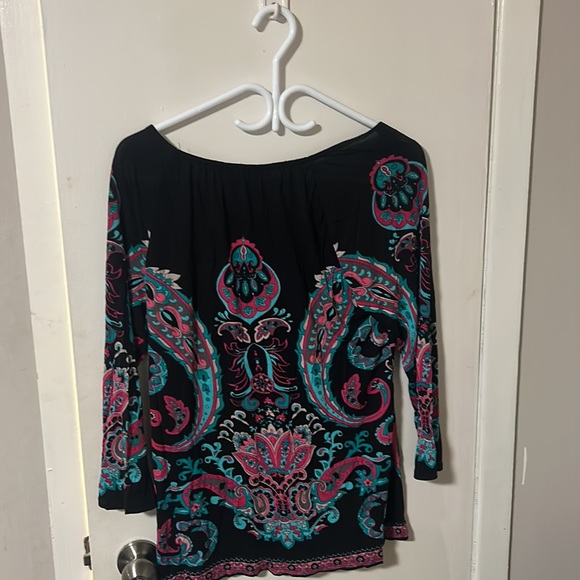 Women’s long sleeve dressy top - Picture 4 of 4